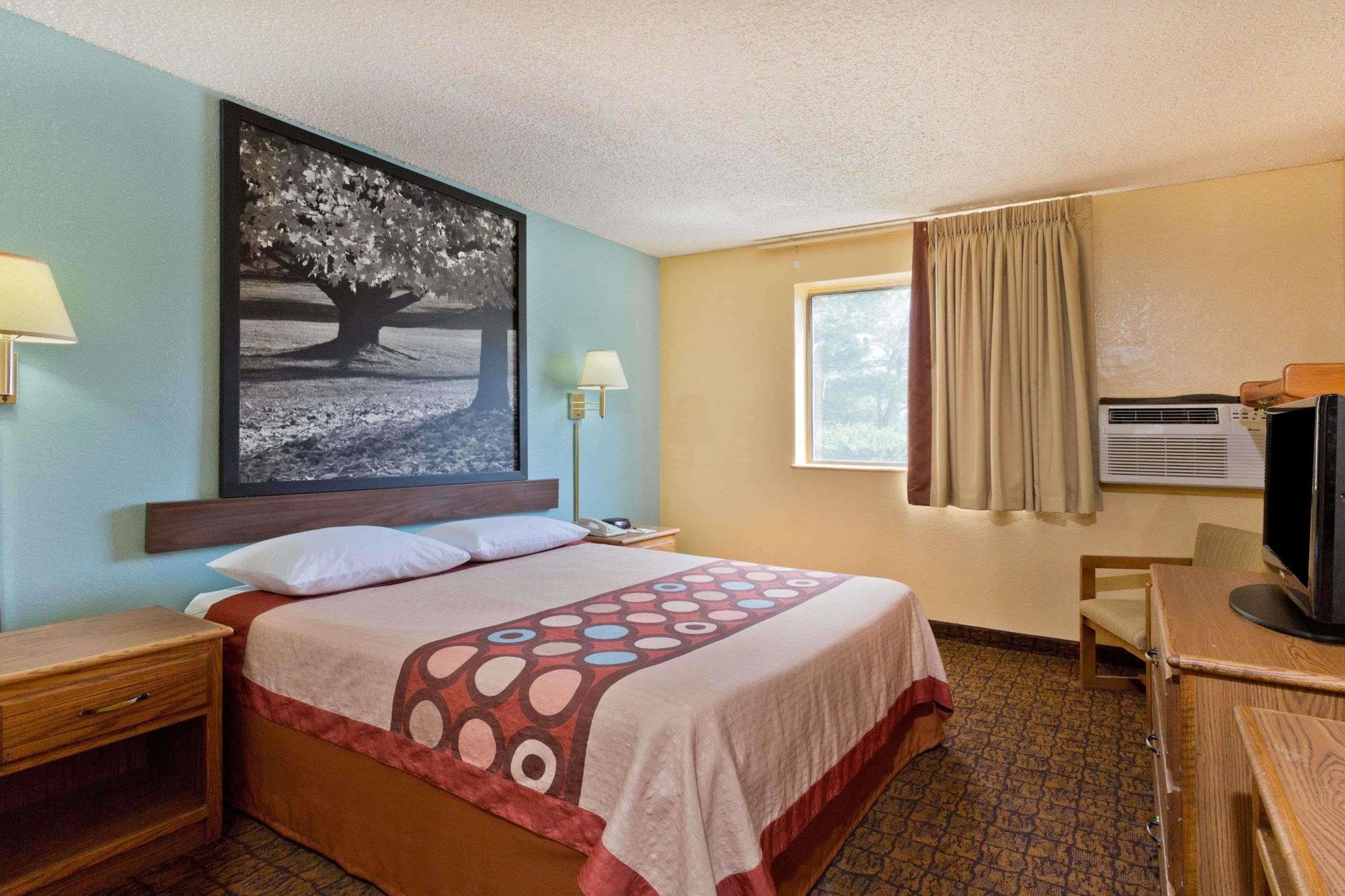 ซูเปอร์ 8 บาย วินด์แฮม เลซิงตันพาร์ค/แคลิฟอร์เนีย แอเรีย Hotel ภายนอก รูปภาพ